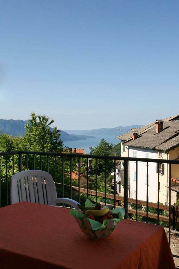 Casa Buri Villa Trarego Екстериор снимка