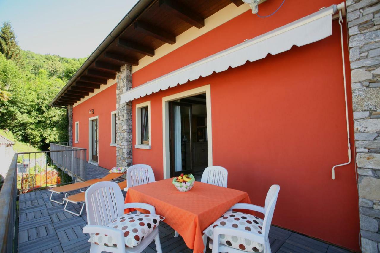 Casa Buri Villa Trarego Екстериор снимка